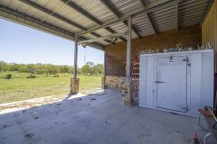 Stubbs-Barn-cooler-cleaning-station