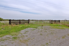highway gate